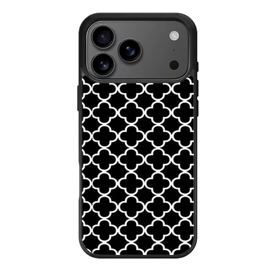 Black And White Quatrefoil Pattern iPhone 17 Pro Max Case