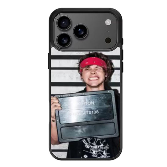 aston 5sos iPhone 17 Pro Max Case