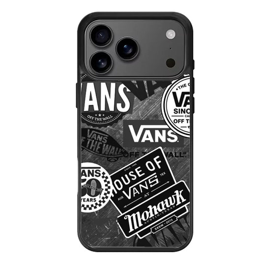 vans black artwork iPhone 17 Pro Max Case